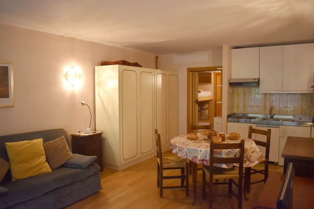 Silvana 132 Studio