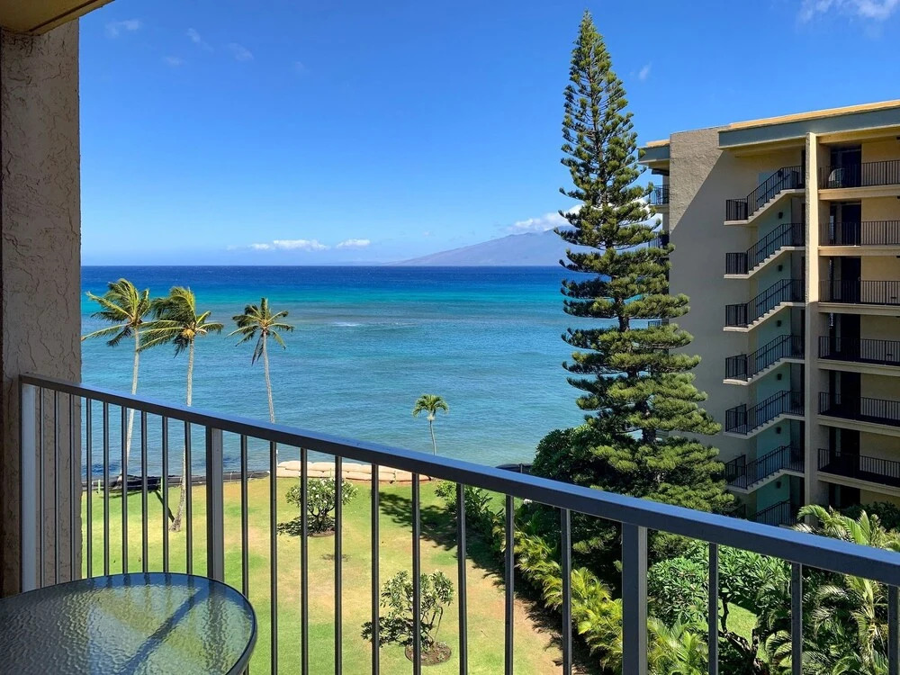 Royal Kahana 602 Condo by Redawning