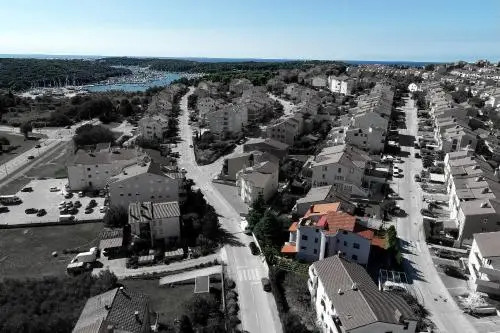 Vratovic Apartments