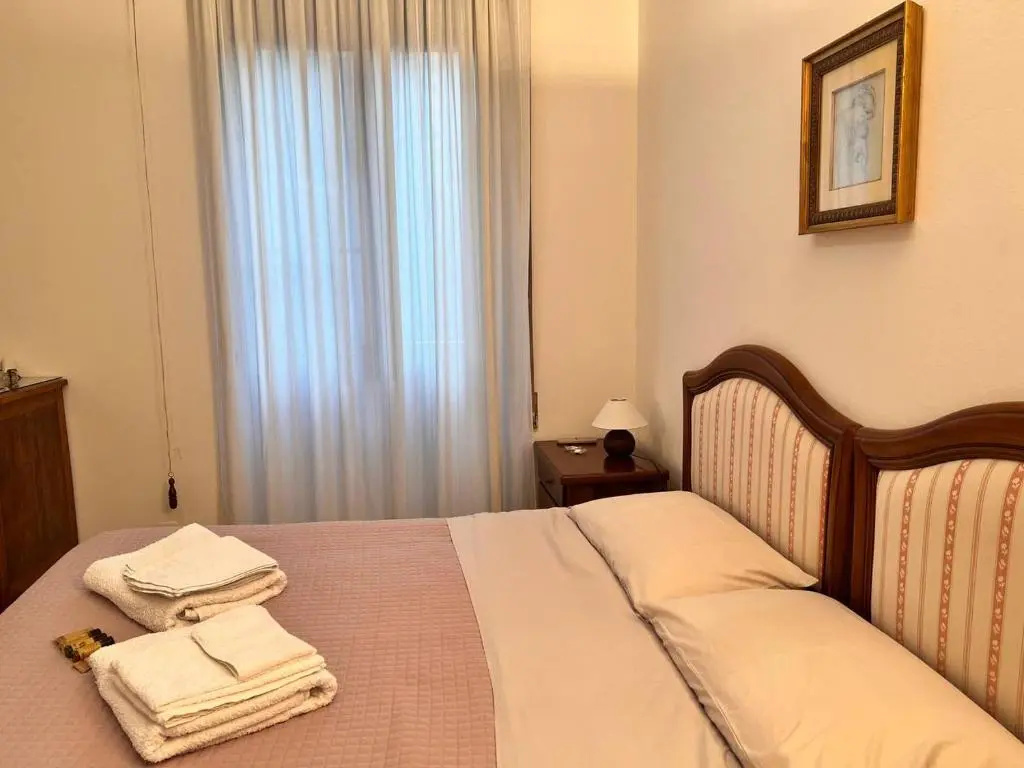 Casa Radiosa Varese Rooms