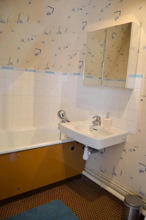Studio in Villers-sur-mer, With Wonderful Lake View and Balcony