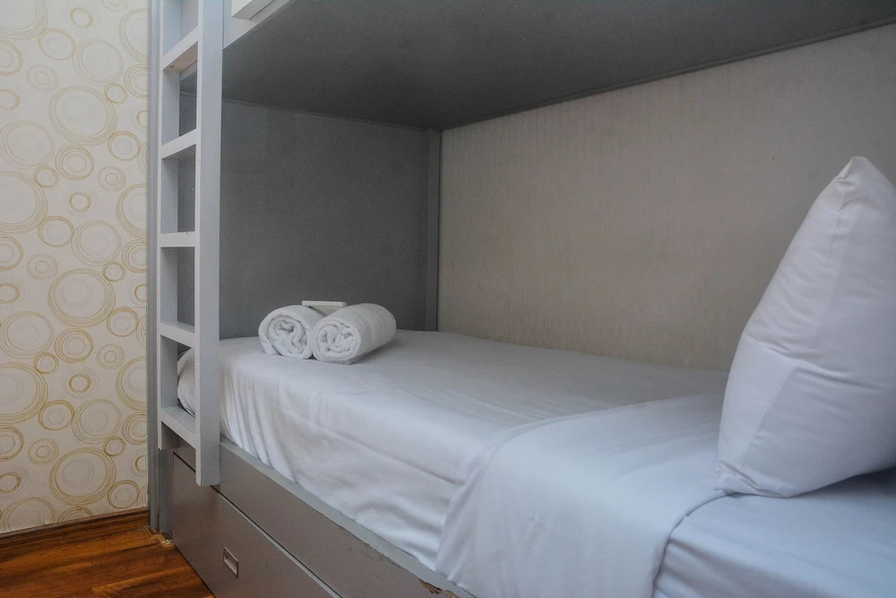 Minimalist And Warm 2Br At Bassura City Apartment