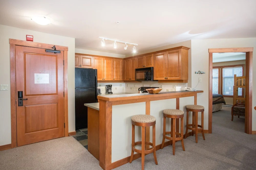 1202 - Two Bedroom Standard Eagle Springs West 2 Condo by RedAwning