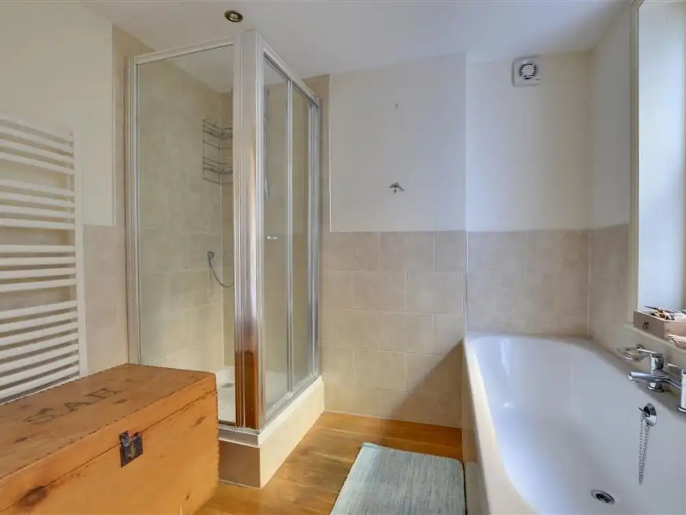 Modern Holiday Home in Hastings Kent With Garden
