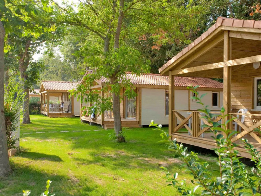 Holiday Home Le Mediterranée - AGL252