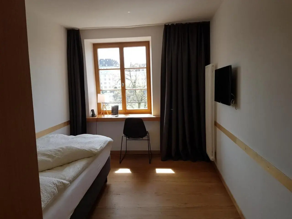Hotel Hecht Am Rhein