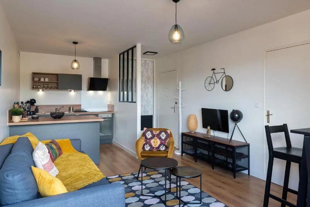THIERS #16 - Appart avec terrasse - 1 Chambre