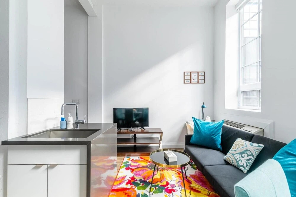 Amazing 1Br Loft Apartment Free Parking Gym 2
