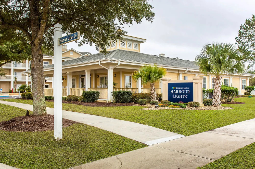 Bluegreen Vacations Preview Center at Harbour Lights
