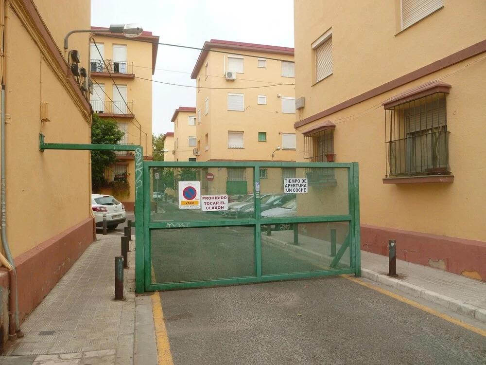 Apartment With 2 Bedrooms in Sevilla, With Wifi