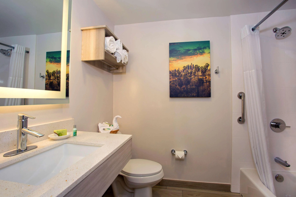 SureStay Hotel by Best Western Santa Monica