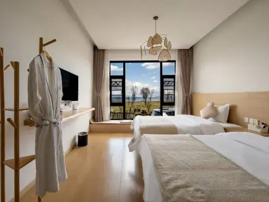 Dali City Qingfeng March All Seaview Famous Hotel