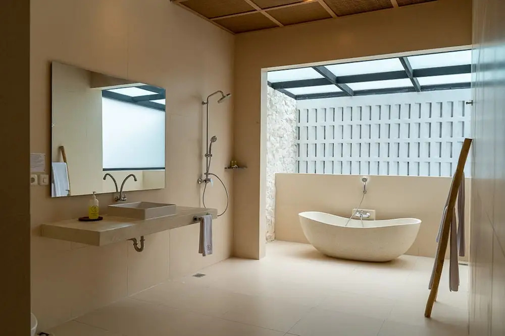 Sunrise City View Villa 9 Bedrooms With a Private Swimming Pool and a Billiard Table
