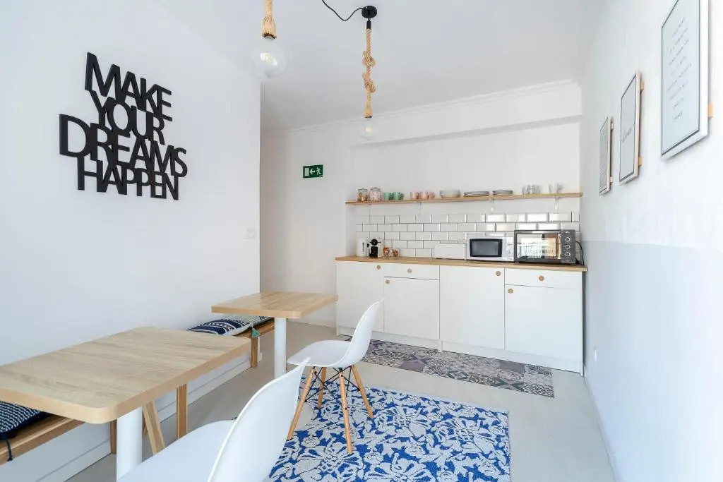 HB ROOMS - Casa M&J Guest House