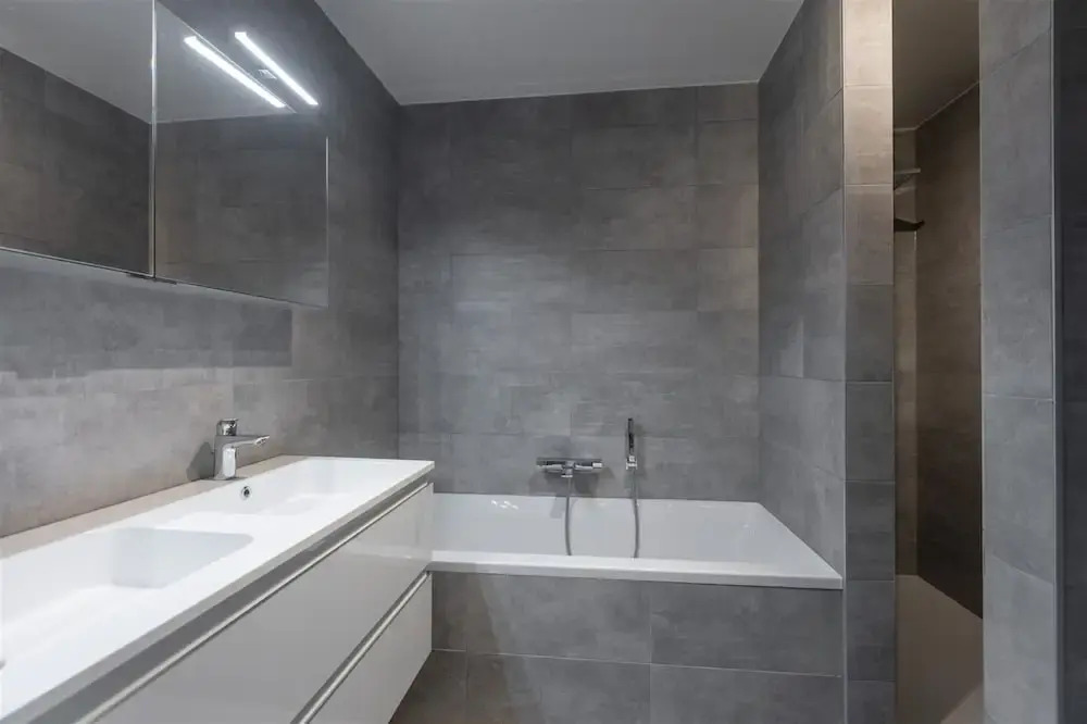 Spacious New-build Apartment With Large Terrace