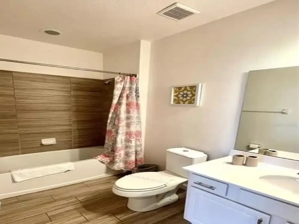 Sonoma Resort, Private Pool, and Much More!!
