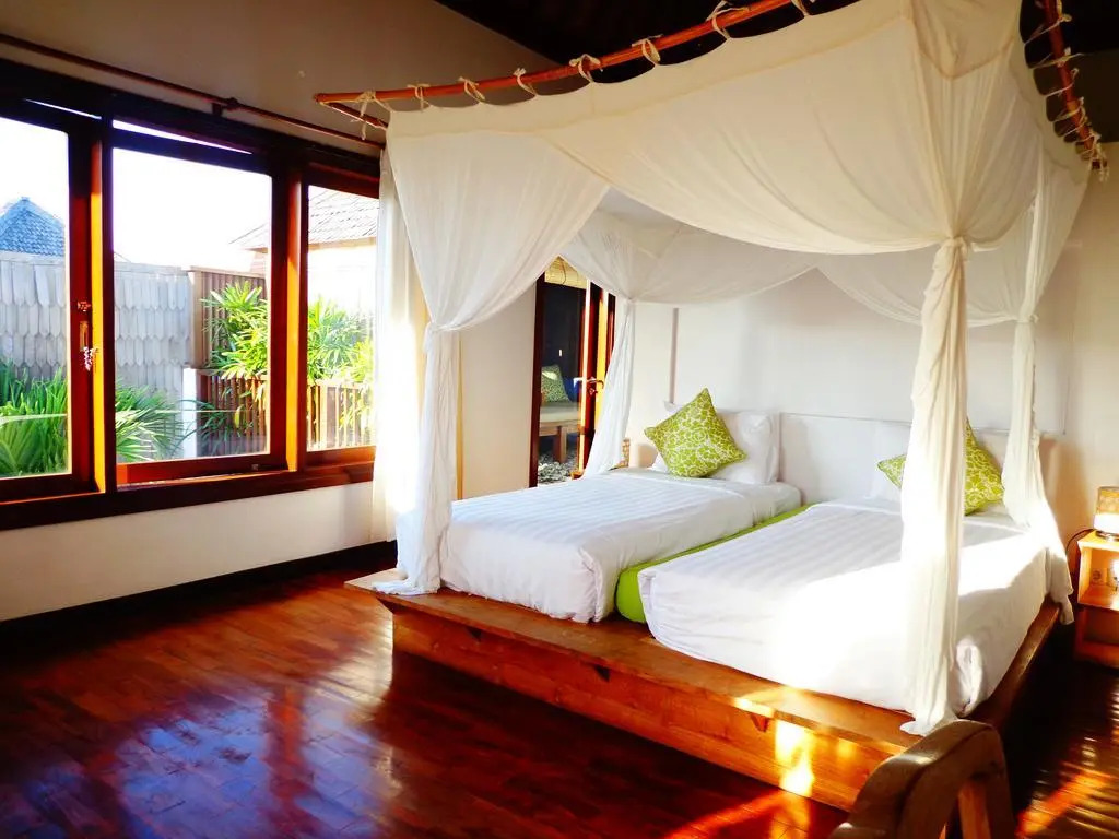 NEW 2BR Minica Villa in the heart of Kayu Aya, Oberoi, Seminyak walking distance to Beach, Shops, Restaurants