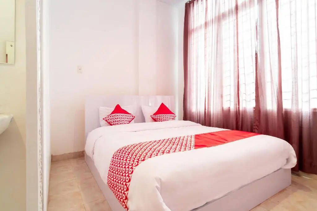 OYO 1557 Bungas Guest House