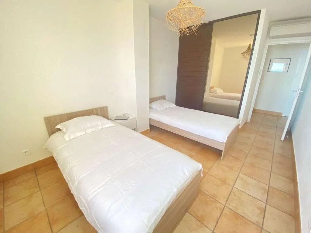 Maison Ajaccio, 4 pièces, 6 personnes - FR-1-61-490