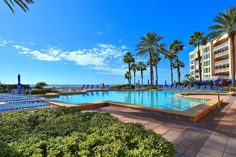 Tides 363 Luxurious Pools/hot Tubs/grills-beautiful Gulf Views