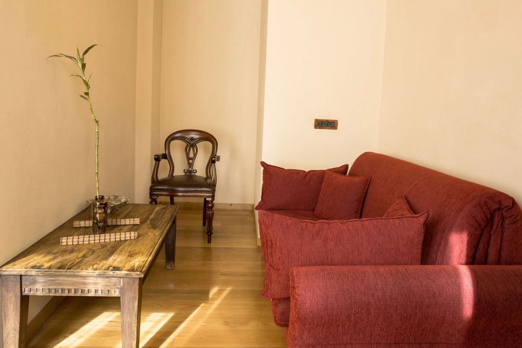 Kyveli Suites