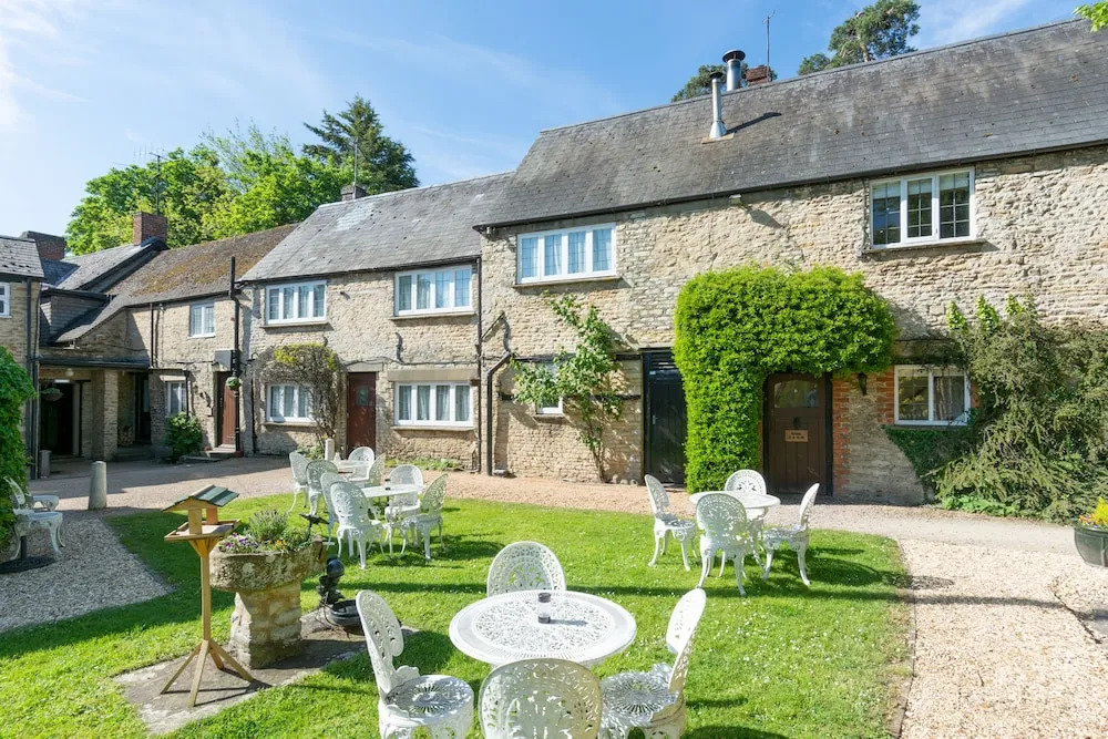 Jersey Arms Hotel Bicester