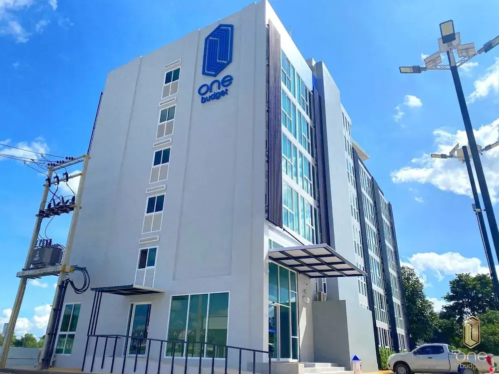 วัน บัดเจท เชียงราย สนามกีฬา One Budget Hotel Chiangrai Stadium