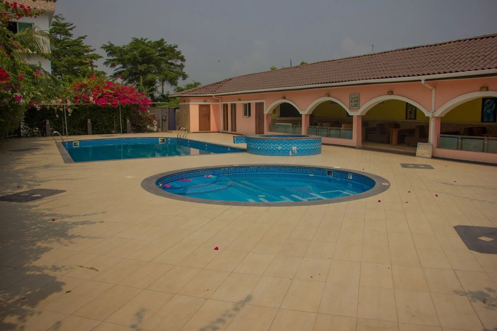 Chaka Resort