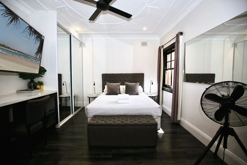 Lux Quiet Apartment in Potts Point