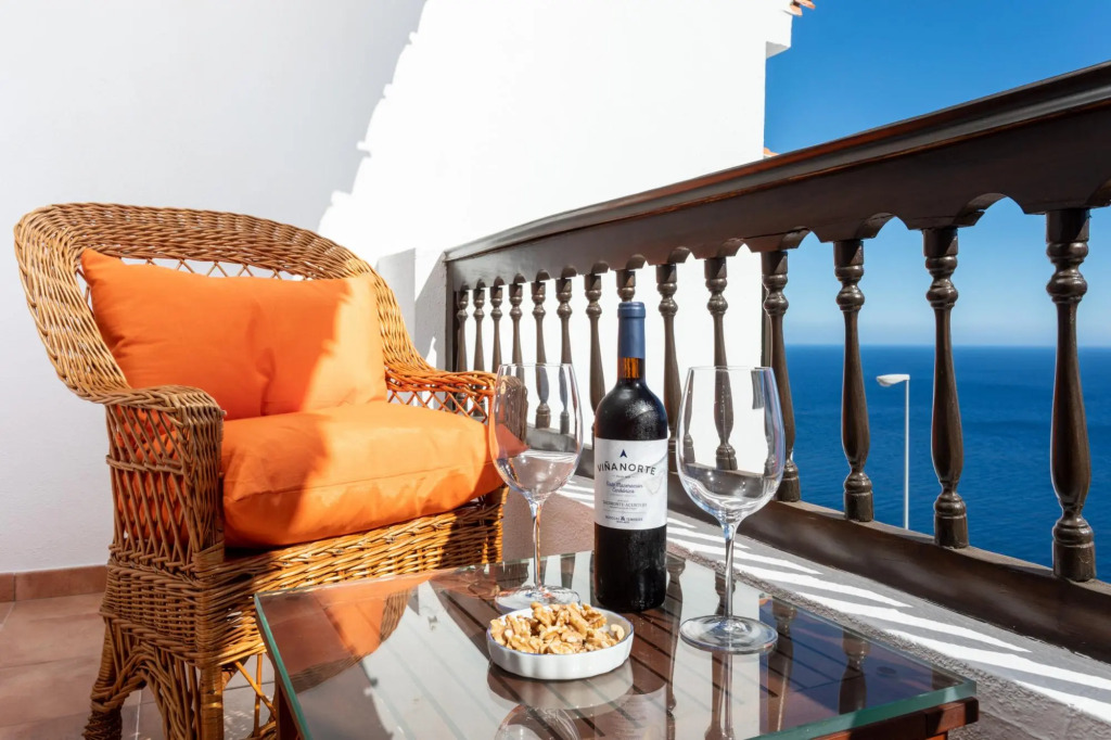 Home2Book Marujas House Ocean View & Wifi