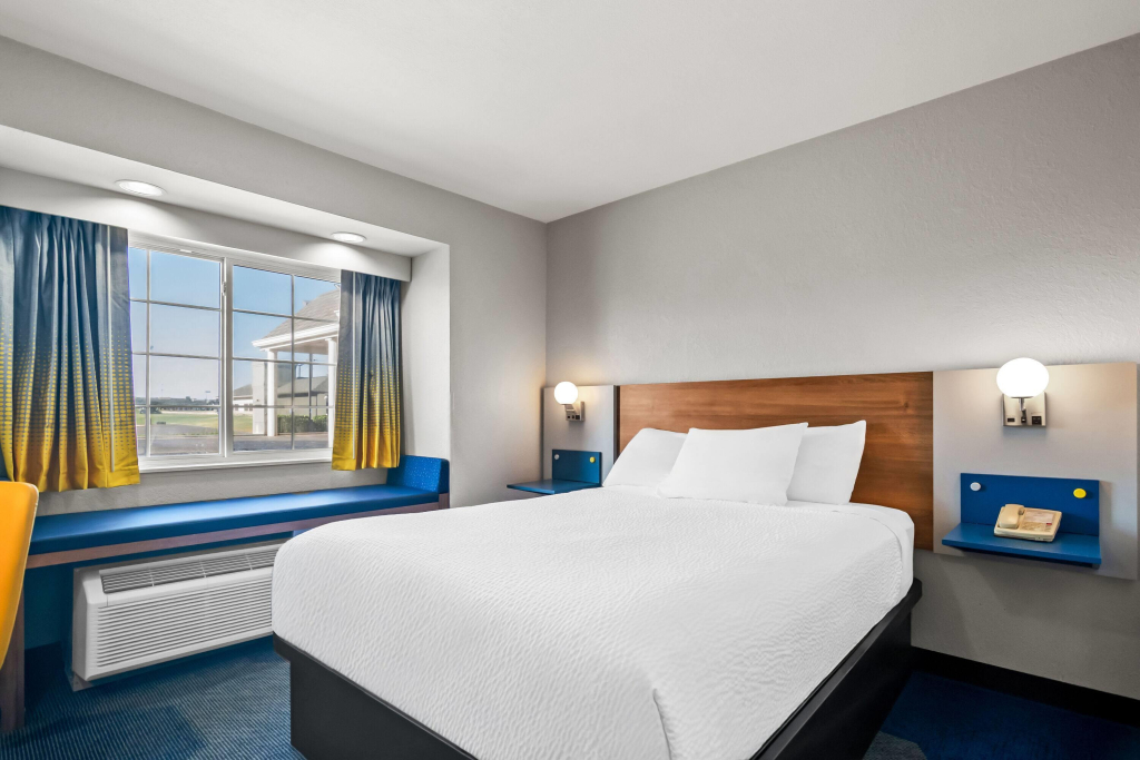 Microtel Inn & Suites by Wyndham Joplin