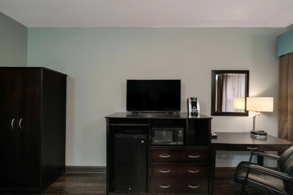 La Quinta by Wyndham Knoxville East