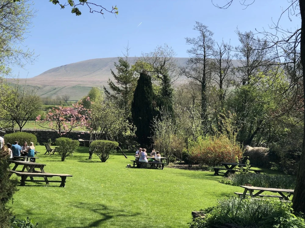 Calfs Head Hotel