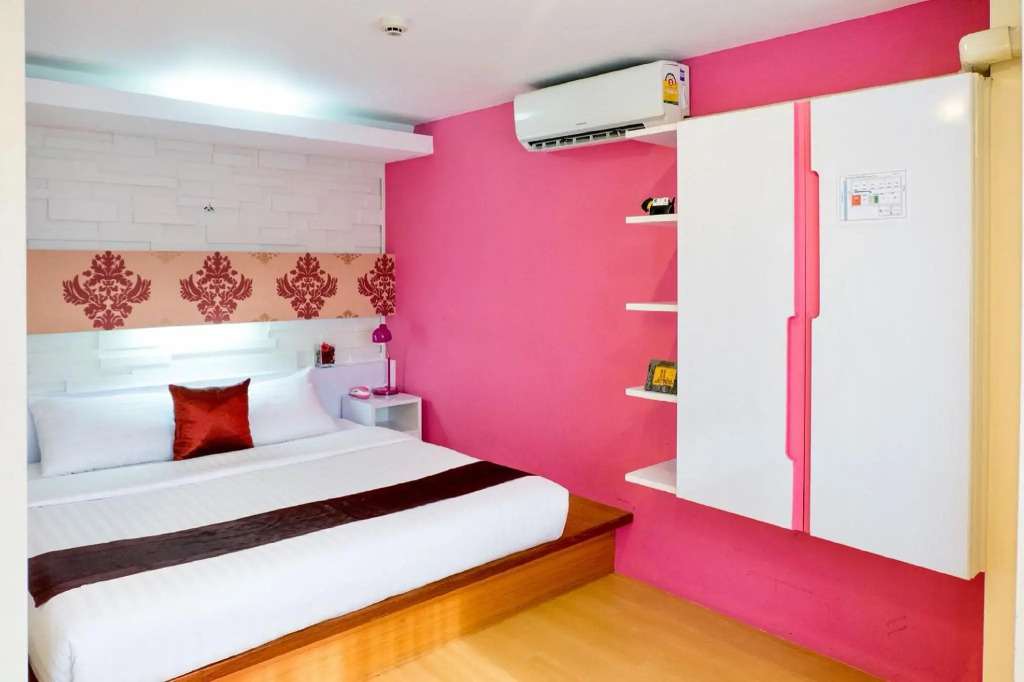 The Konnect Hotel