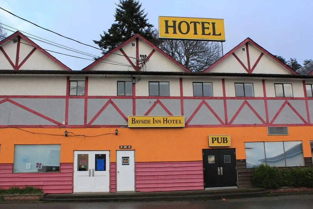 Bayside Inn