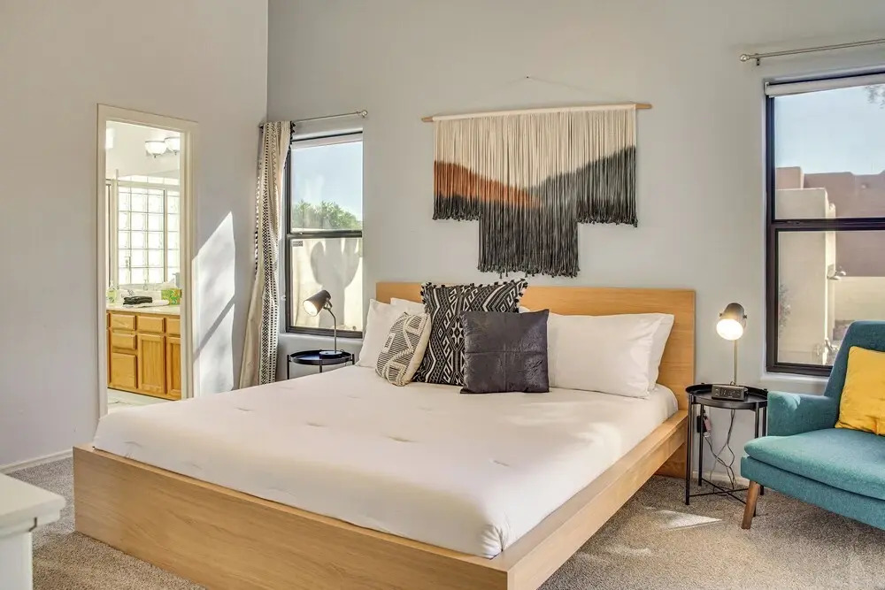 Pet-friendly Snowbird Haven w/ Pool in Gold Canyon