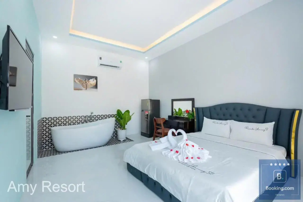 Amy Resort Pool Party - Đi Bộ Ra Biển - Thích Hợp Tổ Chức Tiệc Team Building