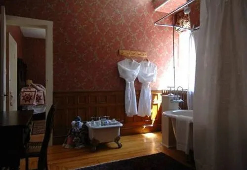 Queen Anne Inn