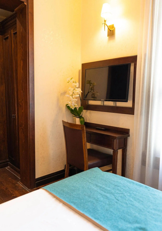 Atik Palas Hotel