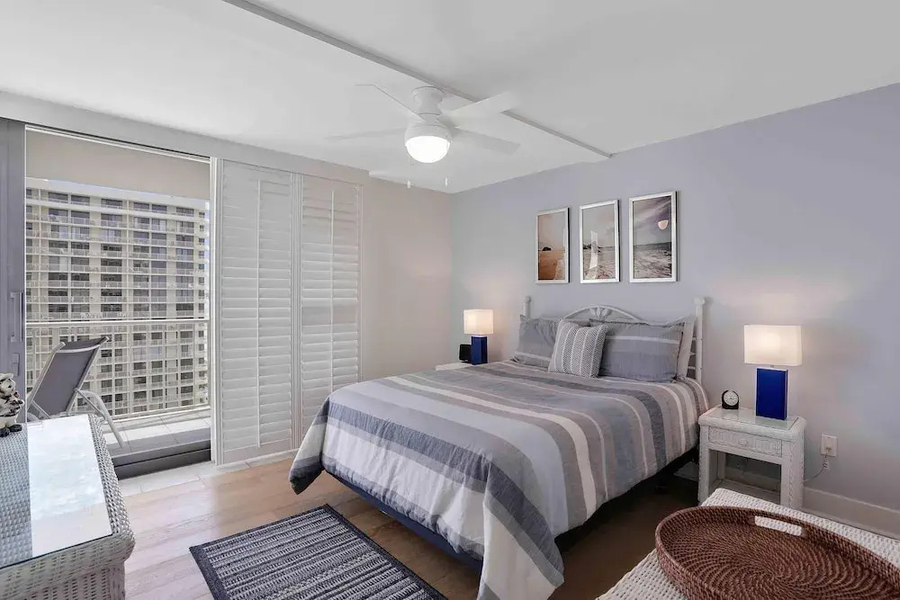 Alluring Beachfront Condo With Pool and Ocean Views