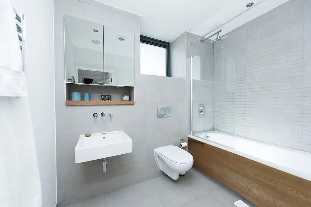 Stylish 2BR flat with balcony, near King’s Cross!