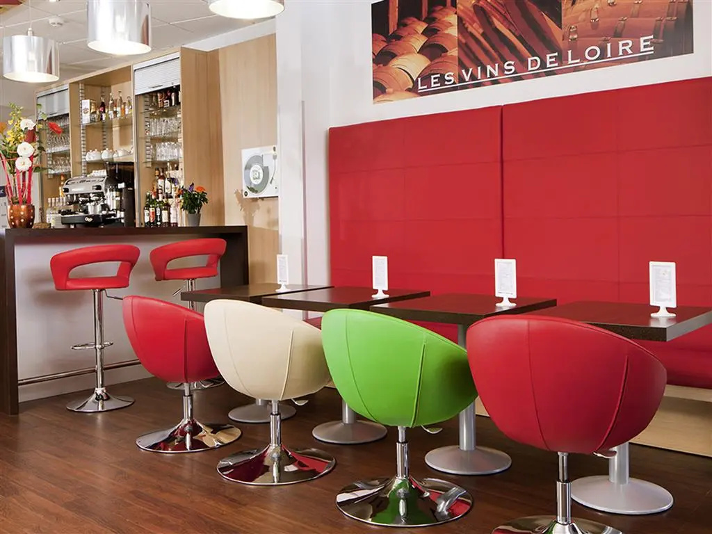 ibis Styles Chinon