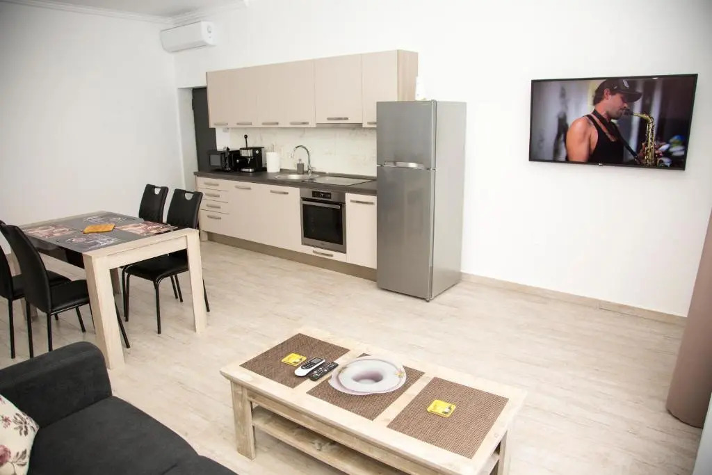 Central 10
