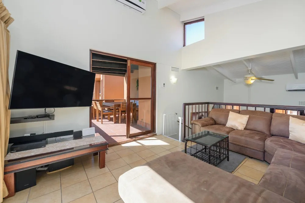 San Lameer Villa Rentals 2816