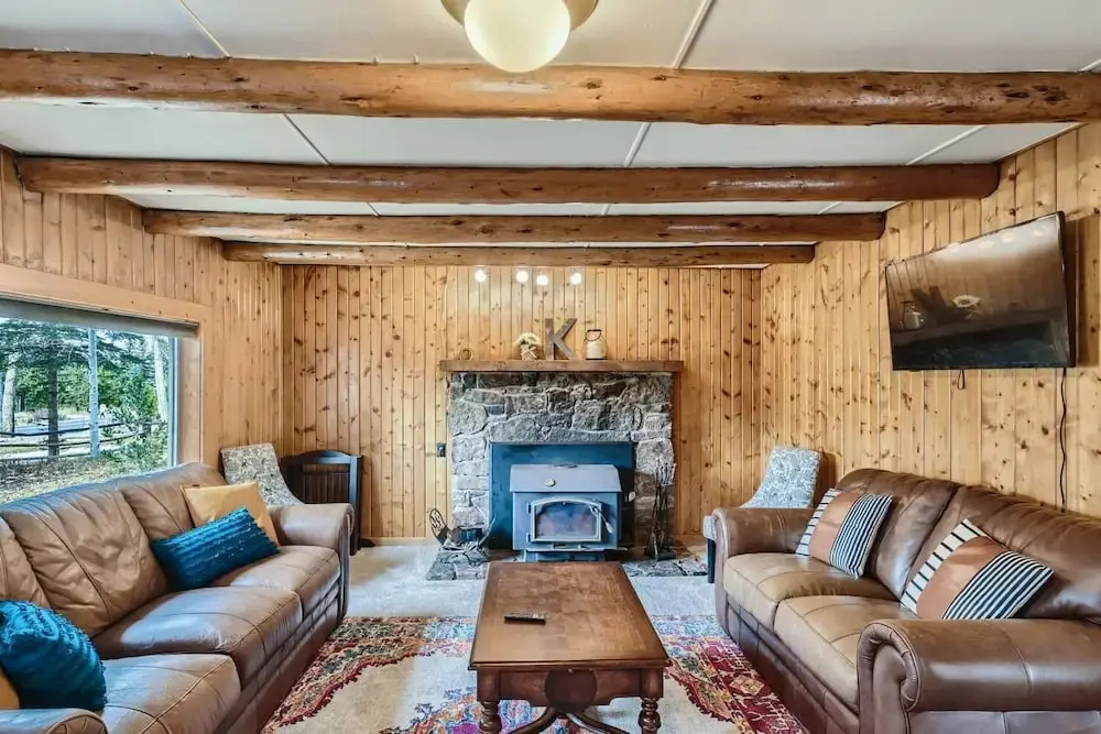 Cozy Colorado Log Cabin