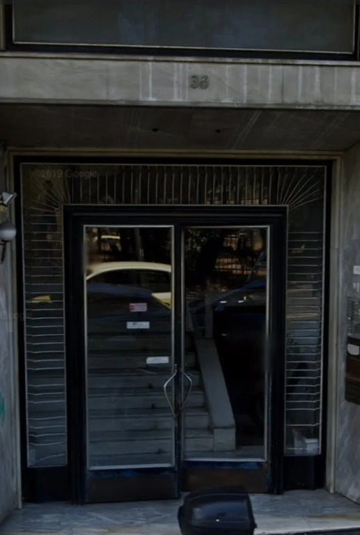 Zeus at the 3rd floor