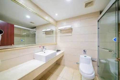 April Fair Duplex Apartment Guangzhou South Railway Station Ao Yuan Yue Shi Dai Branch