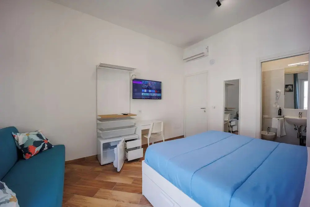 Tony Suites