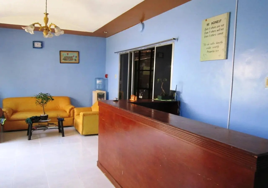 Liraz Ville Pension House