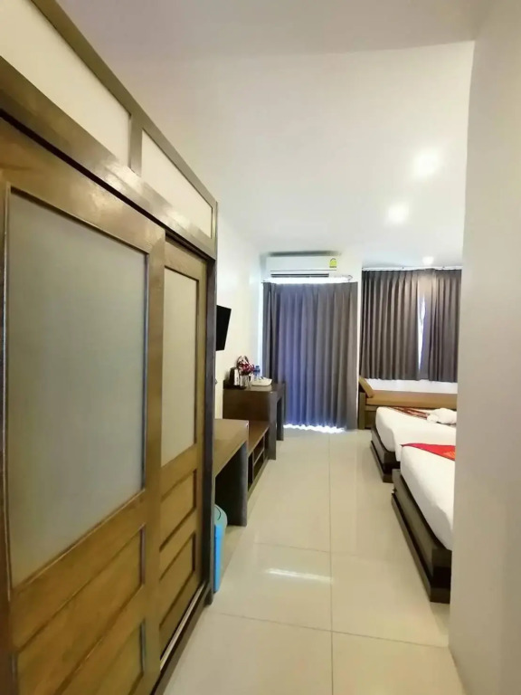 NJ PATONG HOTEL